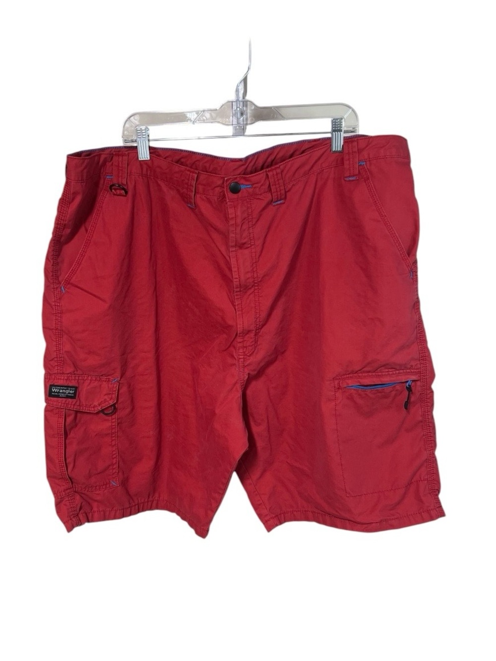Wrangler Men’s Red Cargo Shorts Cotton/Nylon Flat Front Button Zip Cargo Pockets